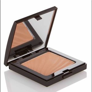 Laura Mercier Pressed Bronzer Powder Matte Bronze